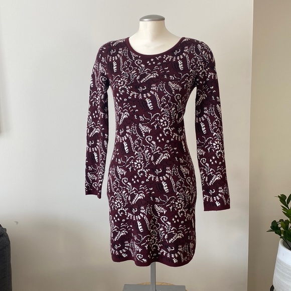 💋 Willow & Clay Sweater Dress SM/MED 💋 - Picture 1 of 6